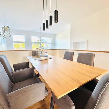 Dom wakacyjny Townhouse Im Koe8 *